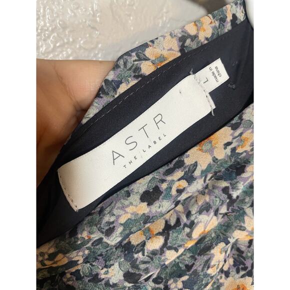 ASTR The Label Santorini Women's Floral Ruffled One Shoulder Midi Dress Size L - Picture 8 of 8